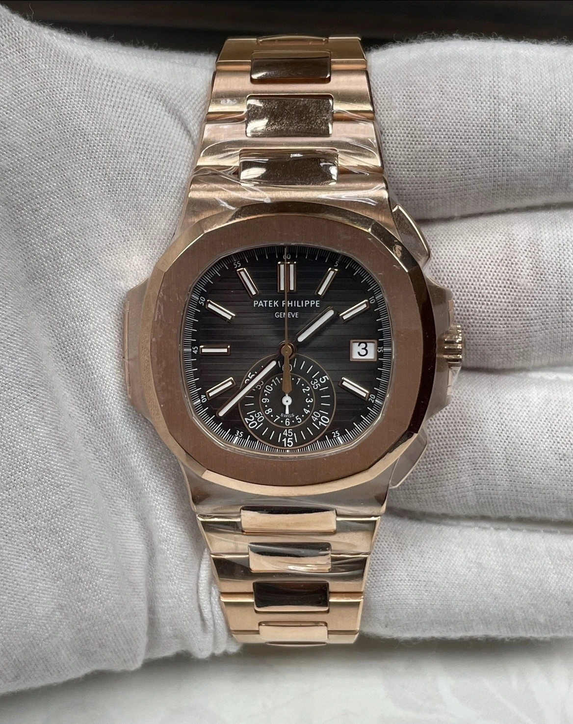 Selling patek 2025 philippe watches